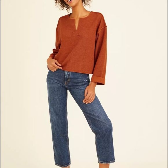 Urban Outfitters  Jax Inside Out Notch Neck Top - Picture 1 of 9